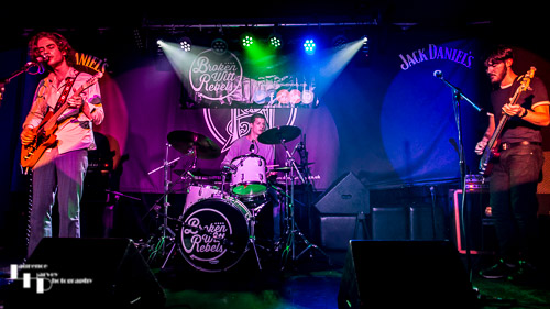 Arable Desert on stage at Nambucca - 
Ben, Charlie & Melchior