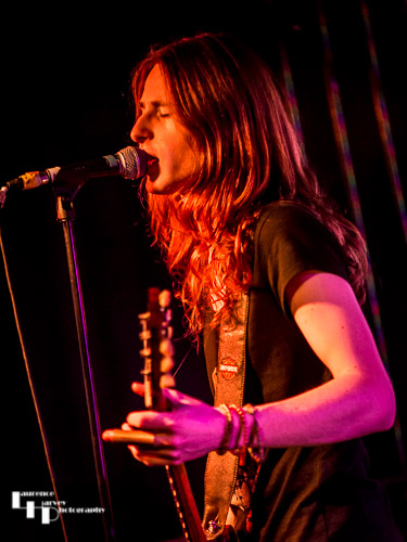 Aaron Keylock on guitar & vocals
