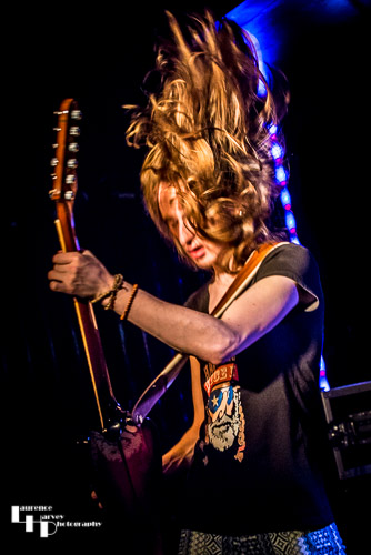Aaron Keylock on guitar & vocals
