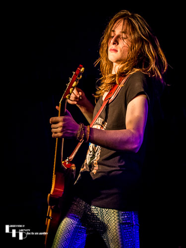 Aaron Keylock on guitar & vocals