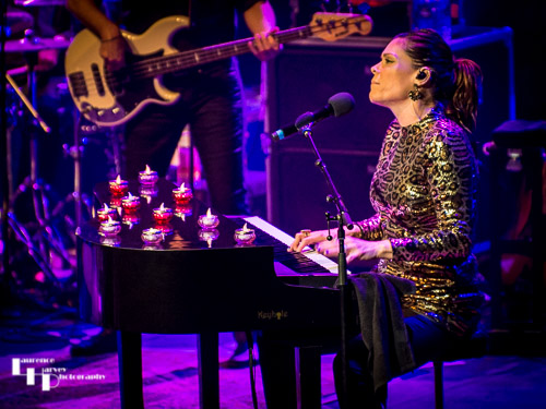 Beth Hart on vocals & keys