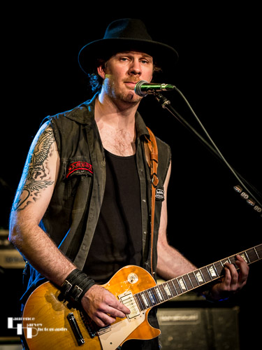 GB Bartlett on guitar & vocals