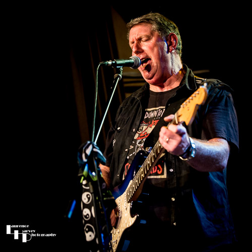 Keith Howe on vocals & guitar