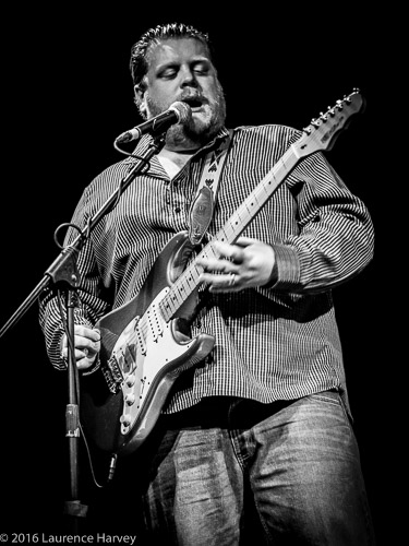 Danny Bryant on guitar & vocals