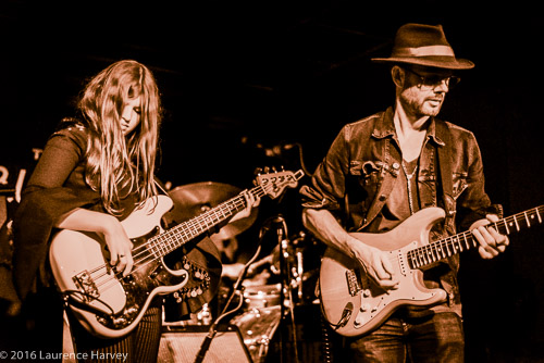 Dave Hanson on guitar & vocals, Keira Kenworthy on bass