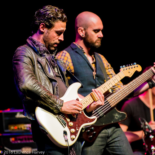 Dan Patlansky on guitar & vocals, Clint Warren Falconer on bass