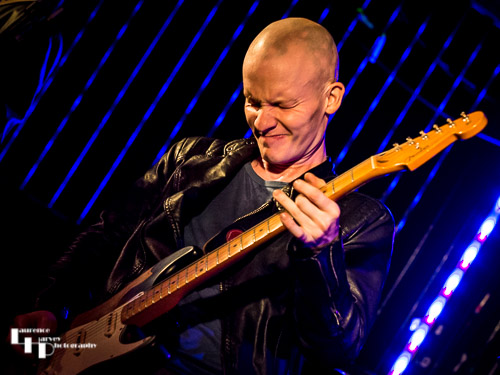 Nick Bowden vocals & guitar