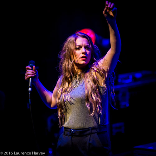 Jo Harman on vocals