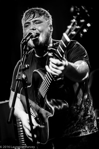 Lewis Hancock on vocals & acoustic guitar