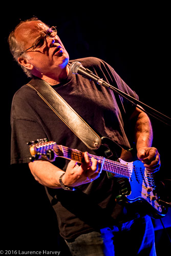 Support act Barry Venn on slide guitar