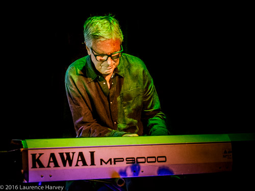 Chris Leon on keyboards