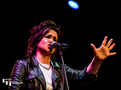 Jane Pearce on lead vocals