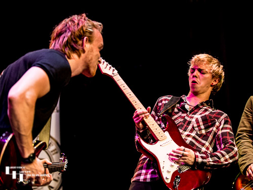 Alex Butler on lead guitar & Dan Spellman on rhythm guitar