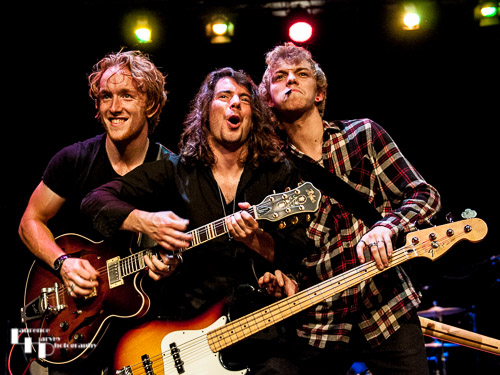 Alex Butler on lead guitar, Mike Topp on bass & Dan Spellman on rhythm guitar