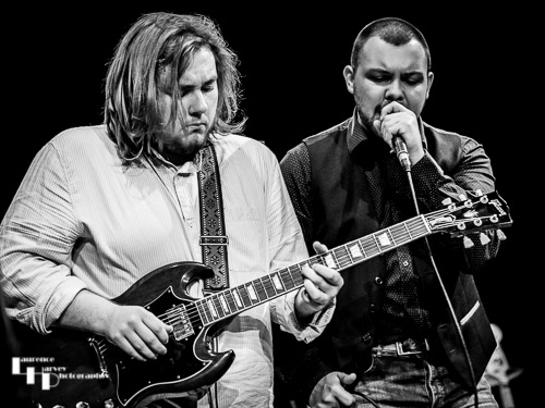 Tom Ford on vocals & Elliot Stout on guitar