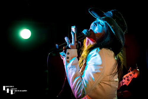 Stacie Collins on vocals