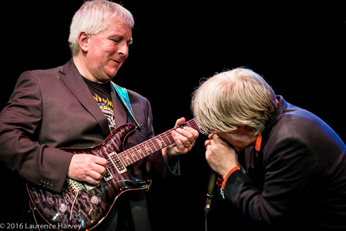 Bob Moore on guitar & Stuart 'Son' Maxwell on harp