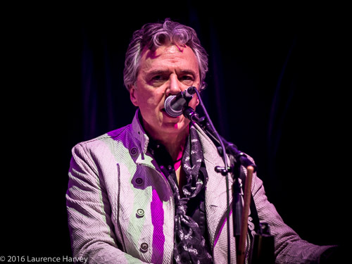 Ben Matthews on keyboards