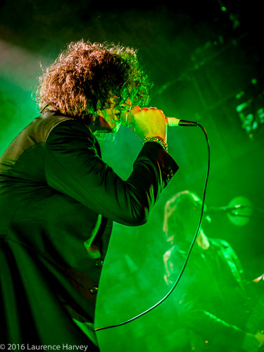 Venrez on lead vocals