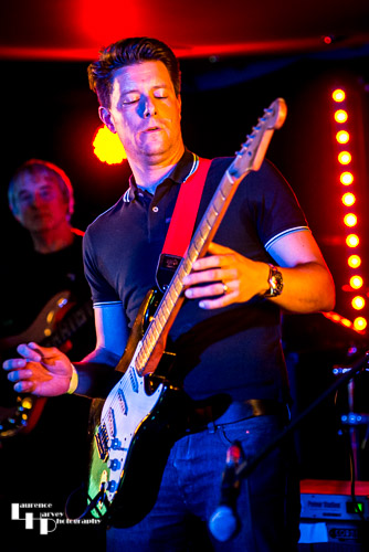The Fabulous Duck Brothers: Guitar & vocals