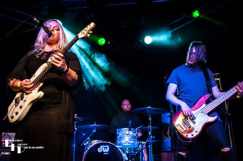 Chantel McGregor & her band on stage at the Bucks Blues Fest