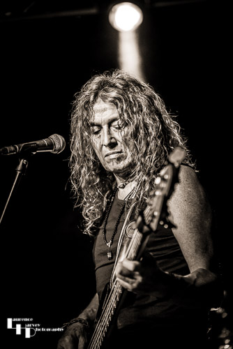 Del Bromham Blues Devils: Stuart Uren on bass