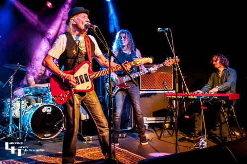 Del Bromham Blues Devils on stage at the Bucks Blues Fest