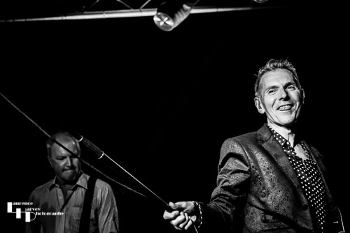 Dr Feelgood: Robert Kane on vocals