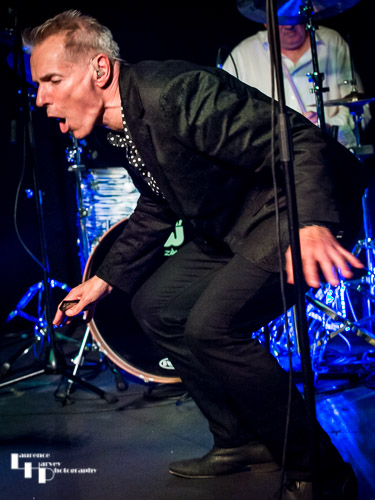 Dr Feelgood: Robert Kane on vocals