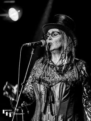 Hitman Blues Band: Joanne Alexander on backing vocals