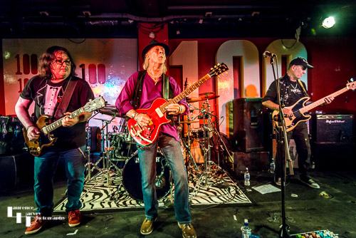 Big Gilson & Blues Dynamite with guest Del Bromham on stage at The 100 Club