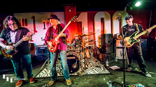 Big Gilson & Blues Dynamite with guest Del Bromham on stage at The 100 Club