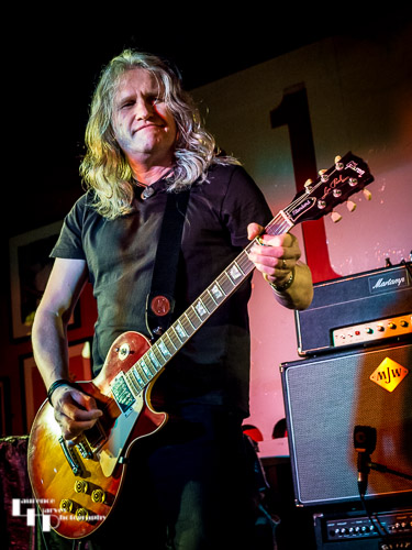 Iain Black on guitar