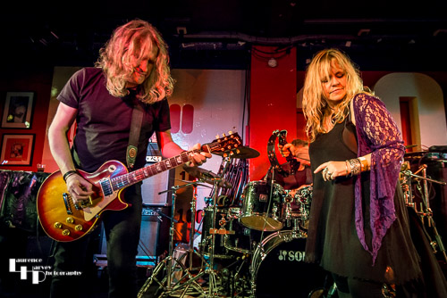 Helen Turner on vocals & Iain Black on guitar