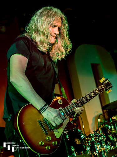 Iain Black on guitar