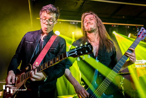 Harry Slater on lead guitar & Michael Bailey on bass.