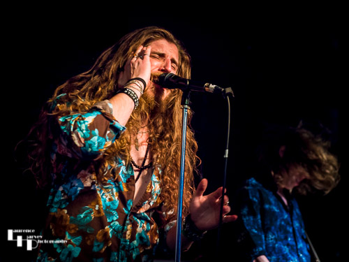 Stevie Westwood on vocals