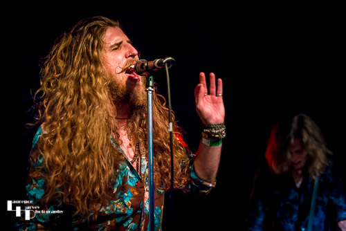 Stevie Westwood on vocals