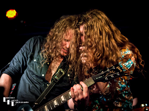 Stevie Westwood on vocals & Daniel 'Seeks' Seekings on rhythm guitar