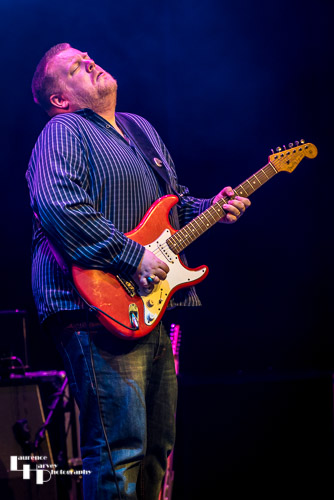 Danny Bryant on guitar & vocals