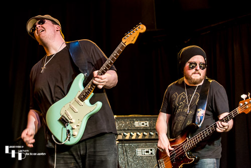 Danny Giles on guitar & Jon Chase on bass