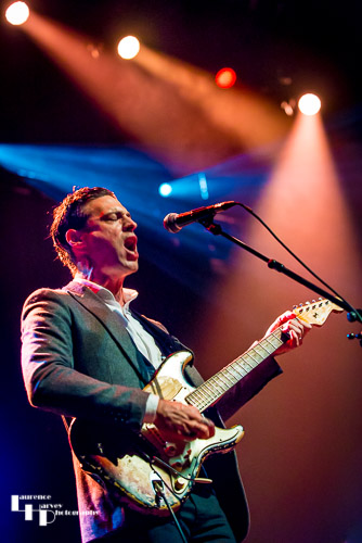 Dan Patlansky on vocals & guitar