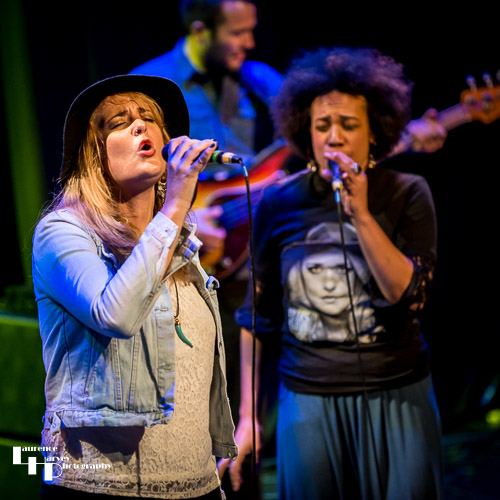 Elles Bailey & guest Lady Nade on vocals