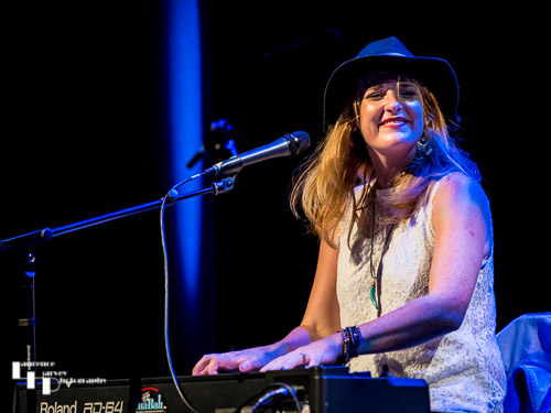 Elles Bailey on keys