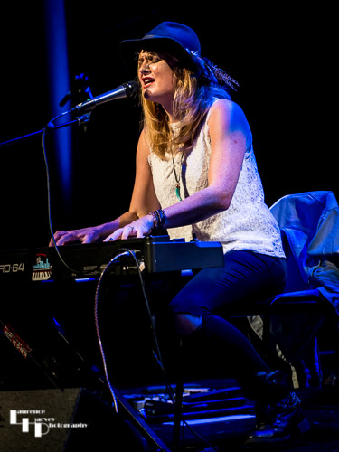 Elles Bailey on keys