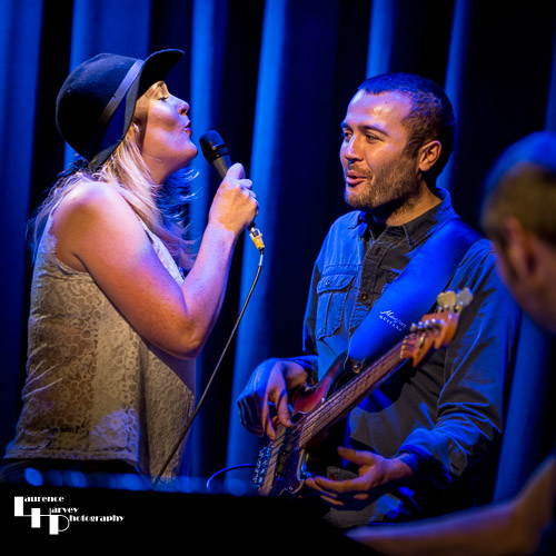 Elles Bailey on vocals & Zak Ranyard on bass