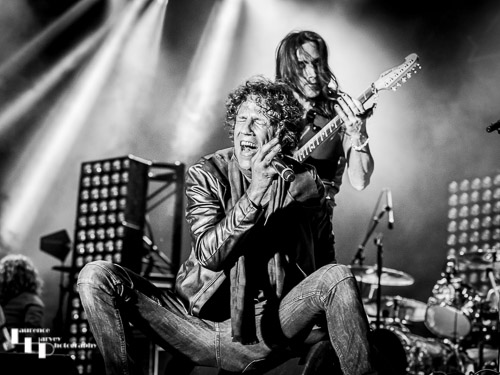 Extreme: Gary Cherone on vocals