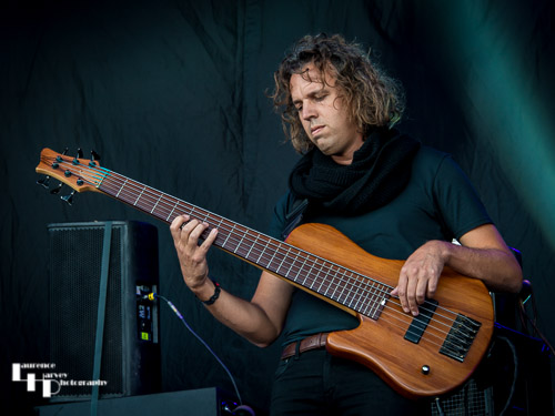 Focus: Udo Pannekeet on bass