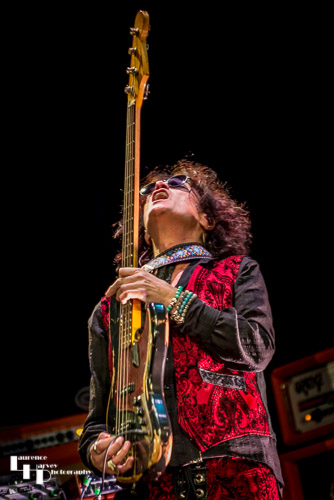 Glenn Hughes on vocals & bass