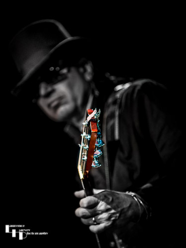 Russell 'Hitman' Alexander on vocals & guitar